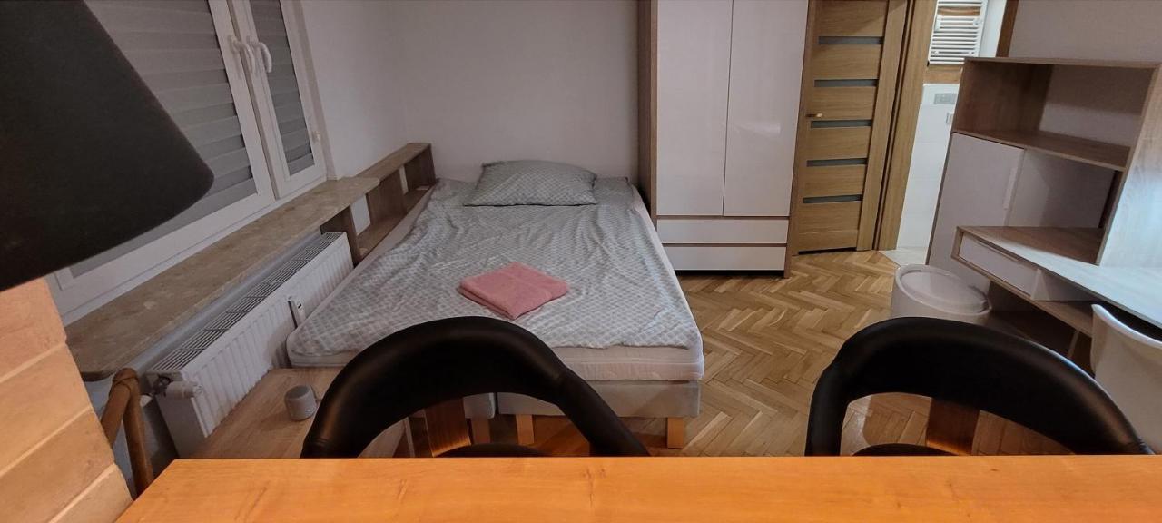 Apatramenty Promienista Apartment Poznan Luaran gambar